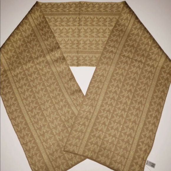 Michael Kors Logo Scarf - Picture 2 of 5